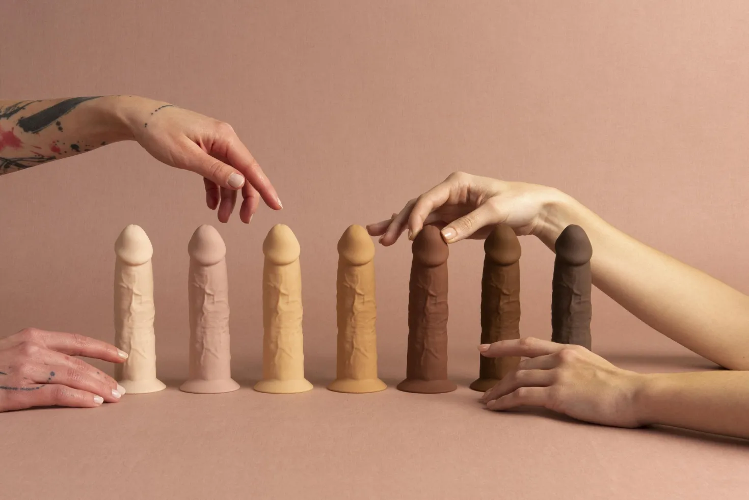 AMORELIE Uncover – Dawn Dildo 15,4cm – Caramel