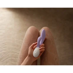 LELO - INA Twist Masseur Double Action - Lavender