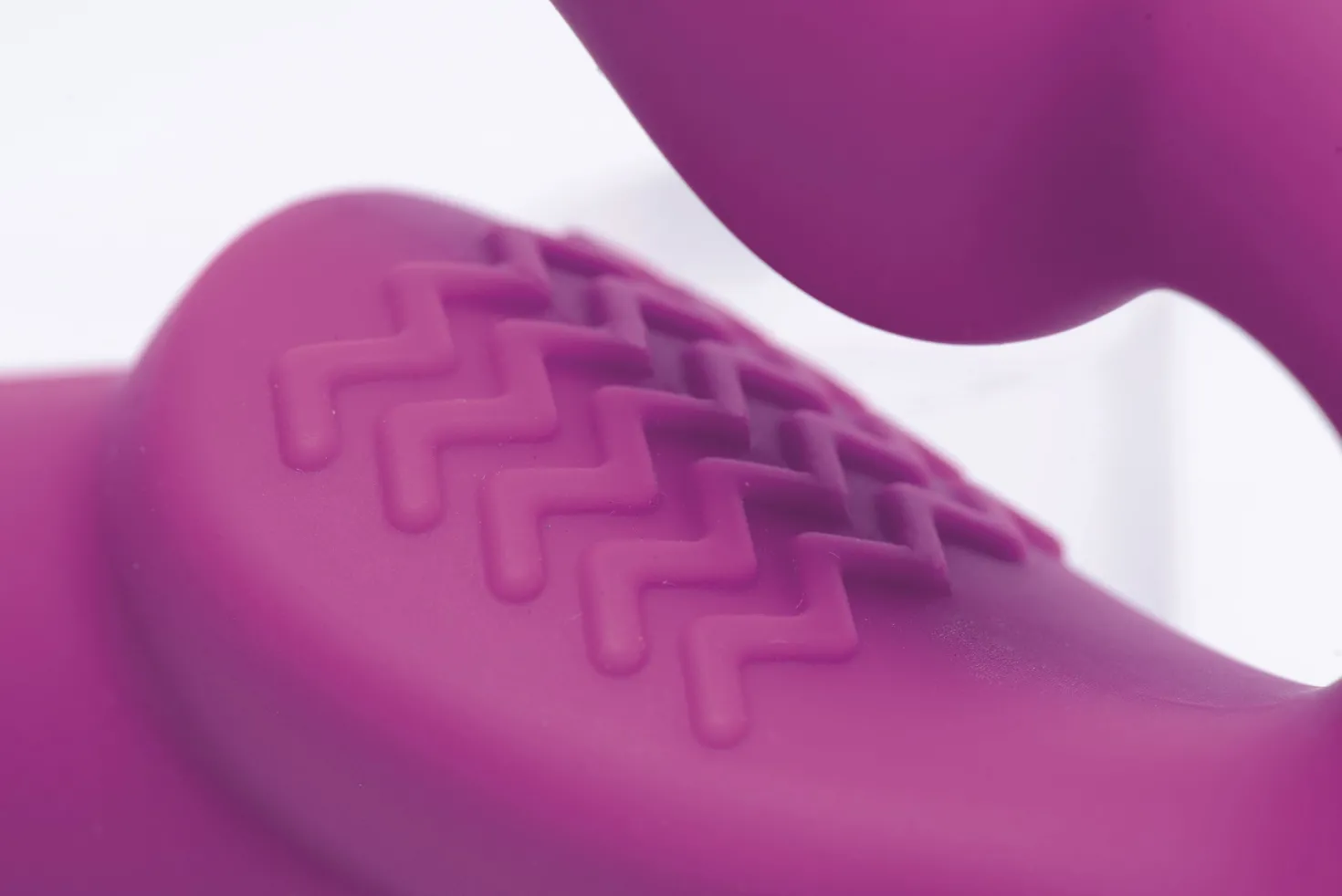 Strap U - Gode sans bretelles Evoke