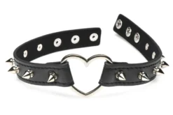XR Brands - Collier Cœur Piquants - Noir